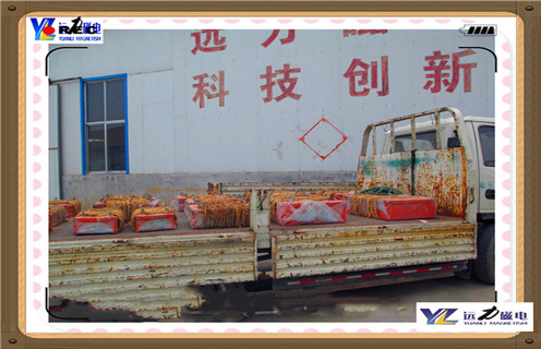 懸掛式永磁除鐵器，山西懸掛式永磁除鐵器定制_內(nèi)部磁塊安裝方法_山西懸掛式永磁除鐵器定制供應(yīng)型號(hào)價(jià)格
