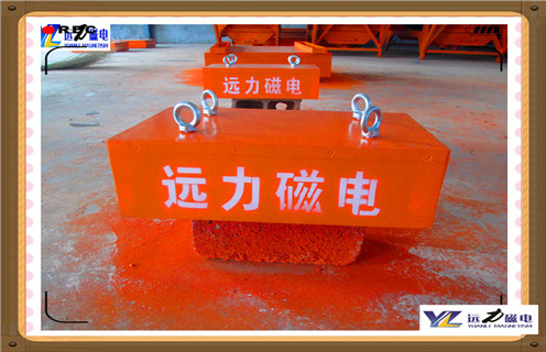 懸掛式永磁除鐵器，河北懸掛式永磁除鐵器的制作方法_內(nèi)部磁塊安裝方法_河北懸掛式永磁除鐵器的制作方法定制供應(yīng)型號價格 