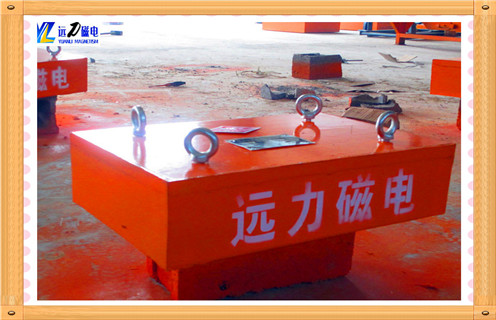 永磁自卸式除鐵器，貴州永磁自卸式除鐵器_內(nèi)部磁塊安裝方法_貴州永磁自卸式除鐵器定制供應(yīng)型號(hào)價(jià)格